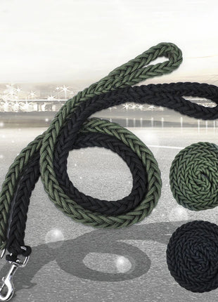 Dog leash for effective training and comfortable walking strong and durable braid suitable for large dogs dog training leash